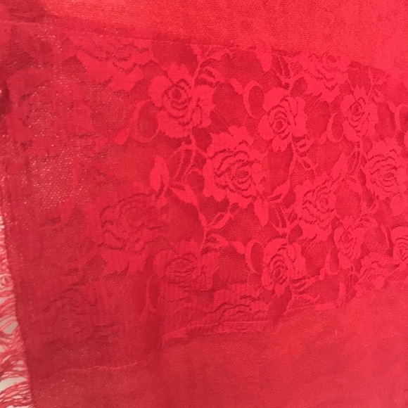 ROMANO shawls red fringe scarf - Picture 3 of 7